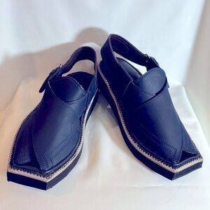 SANDALS Sz 9 Handmade Square Front Cross Top Leather Rubber Sole Adjustable